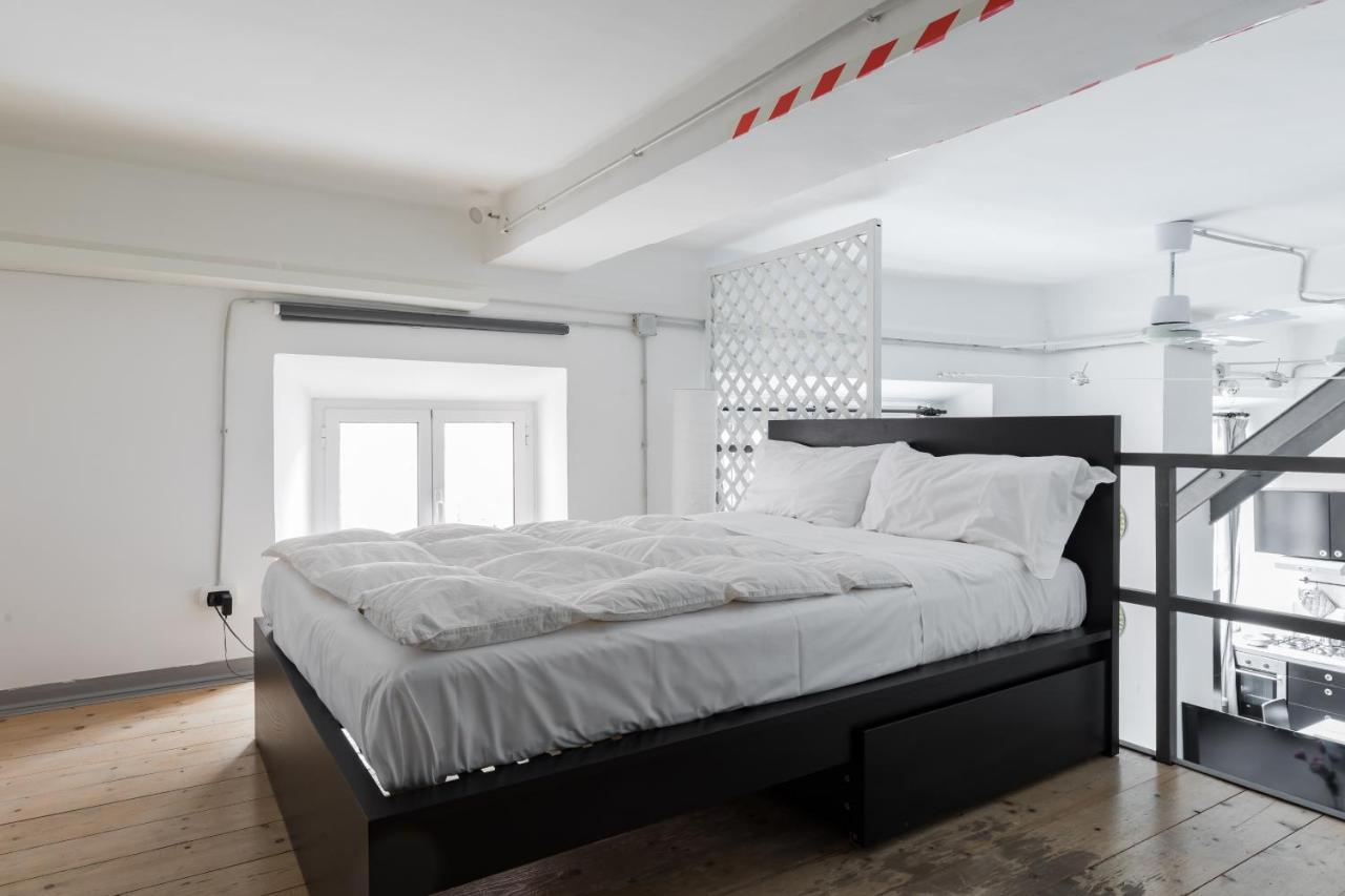 Trevi Fountain Modern Loft Apartment Appartement