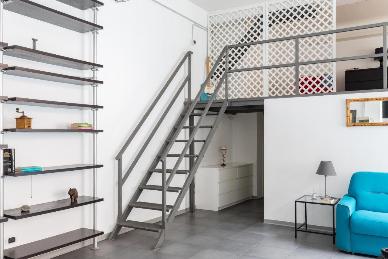Trevi Fountain Modern Loft Apartment Rome